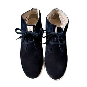 Ellen Degeneres Anapamu Navy Blue Suede Boots Size 10 Women’s